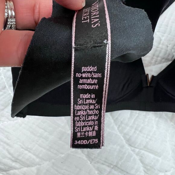 Victoria’s Secret Black Padded No-Wire Bra – Size 34DD - Picture 7 of 9